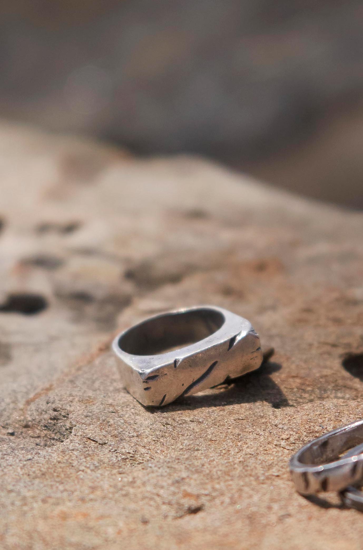 ANILLO CAOS